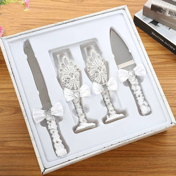 Four-Piece Set of Wine Glasses, Knives, and Forks – Elegant Dining